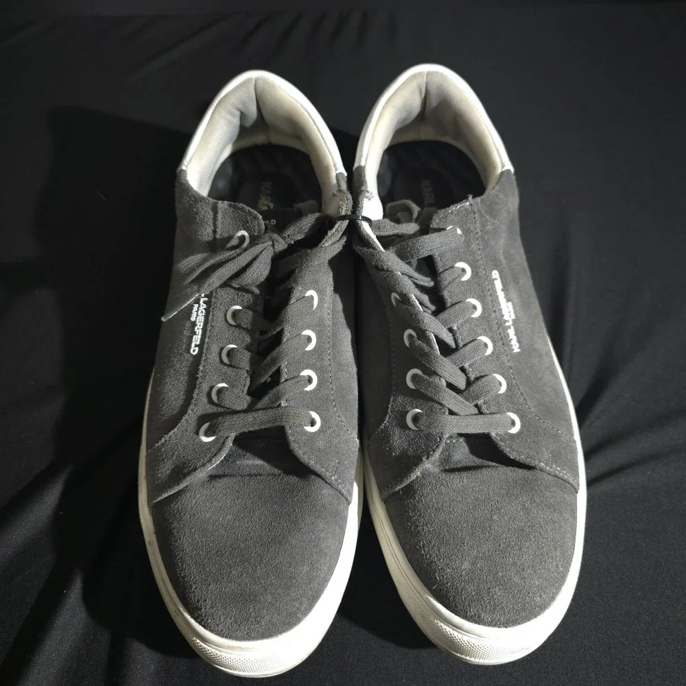 Karl Lagerfeld Paris LF4S1021 Mens 13 Grey Suede Fashion Sneakers Ripple Sole